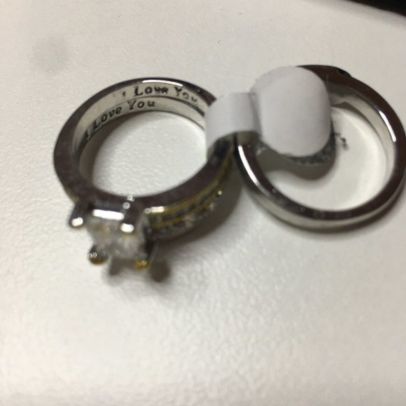 ring - Picture 8 of 10